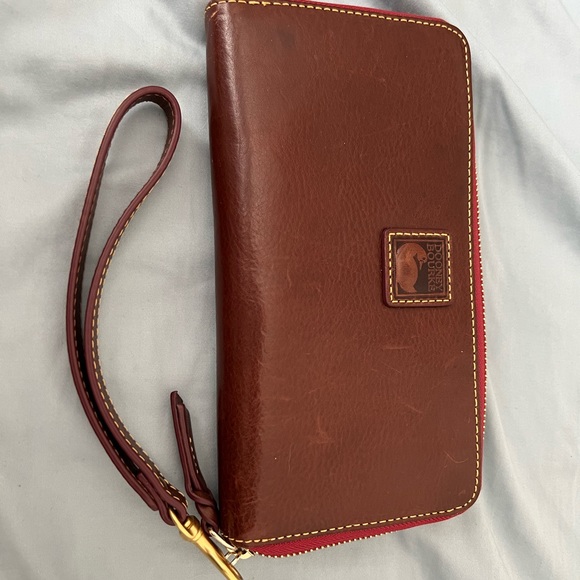 Dooney & Bourke Florentine Leather Twist Sac Shoulder Bag - Picture 4 of 6